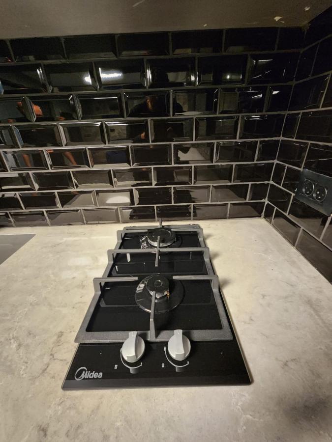 מבנים בים 75 Suites At Sea Haifa Bagian luar foto